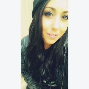 Meet your Posher, Hayley